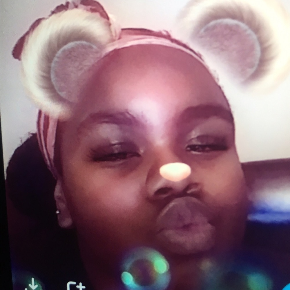 Meet your Posher, Jada